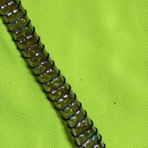 Green pink Aurora borealis Beads beaded bracelet tree button clasp - Picture 3 of 8